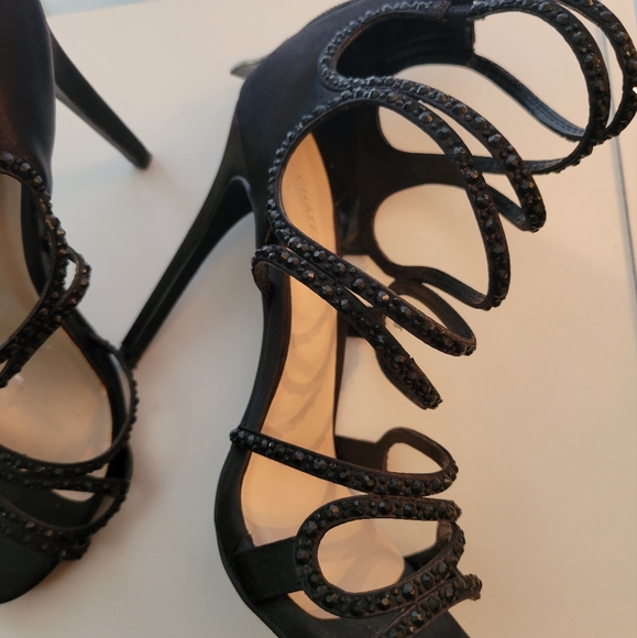 Black satin strappy stilettos - Picture 4 of 8